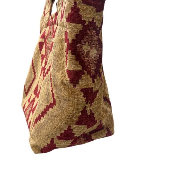 Fabric Tapestry Large Square Tote w/Wood Bar Handles - Picture 10 of 12